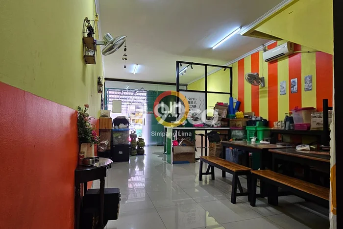 Hunian Bagus Disewakan Harga Murah Kawasan Strategis Semarang Hunian Bagus Disewakan Harga Murah Kawasan Strategis Semarang