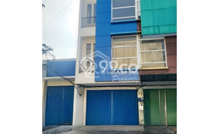 Ruko di Gayamsari, Luas 180m2m², For Rent, Area Komersial, Ready Pakai Ruko di Gayamsari, Luas 180m2m², For Rent, Area Komersial, Ready Pakai
