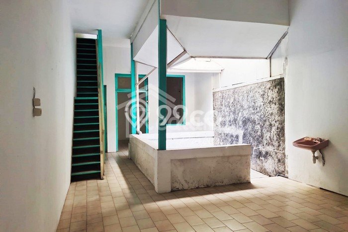 Jual Ruko di Sidomukti, Luas 124m2m², Kawasan Potensial, Jalan Utama Jual Ruko di Sidomukti, Luas 124m2m², Kawasan Potensial, Jalan Utama