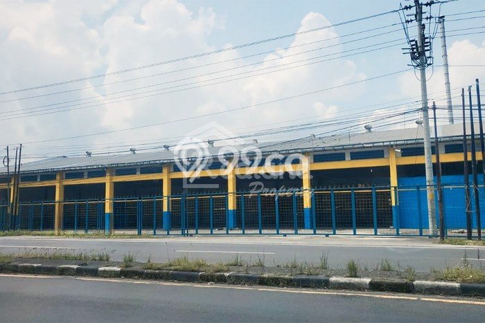 Unit Gudang disewakan di Pabelan Solo dengan LT 2370m2 / LB 2370m2 Unit Gudang disewakan di Pabelan Solo dengan LT 2370m2 / LB 2370m2