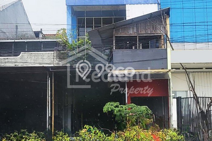 Unit Ruko Dijual di Ngaliyan Semarang Luas Bangunan 516m2 Unit Ruko Dijual di Ngaliyan Semarang Luas Bangunan 516m2
