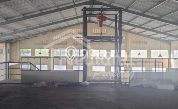 Lokasi Strategis! Dijual Gudang Bisnis di Ngaliyan, Semarang Kondisi Baik Lokasi Strategis! Dijual Gudang Bisnis di Ngaliyan, Semarang Kondisi Baik