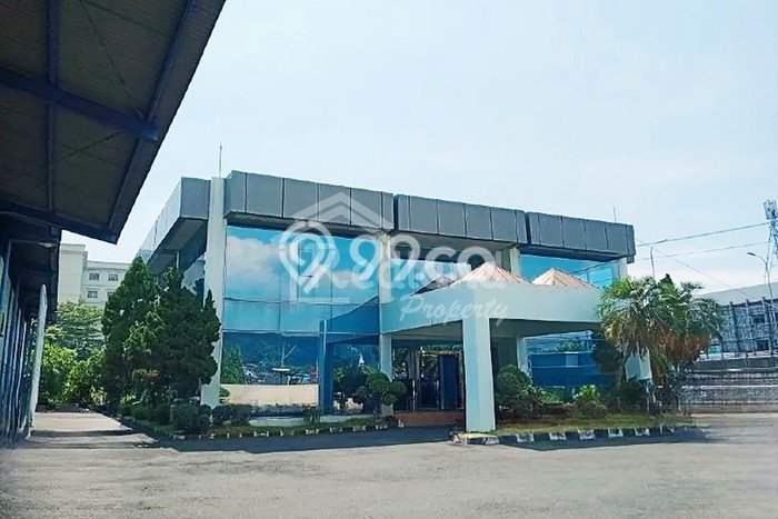 Unit Gudang Dijual di Gajah Mungkur Semarang 2231m2 Unit Gudang Dijual di Gajah Mungkur Semarang 2231m2