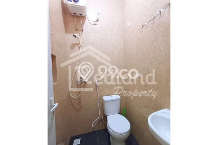 Unit Kost Dijual di Kawasan Tembalang Semarang dengan 28 KT Unit Kost Dijual di Kawasan Tembalang Semarang dengan 28 KT