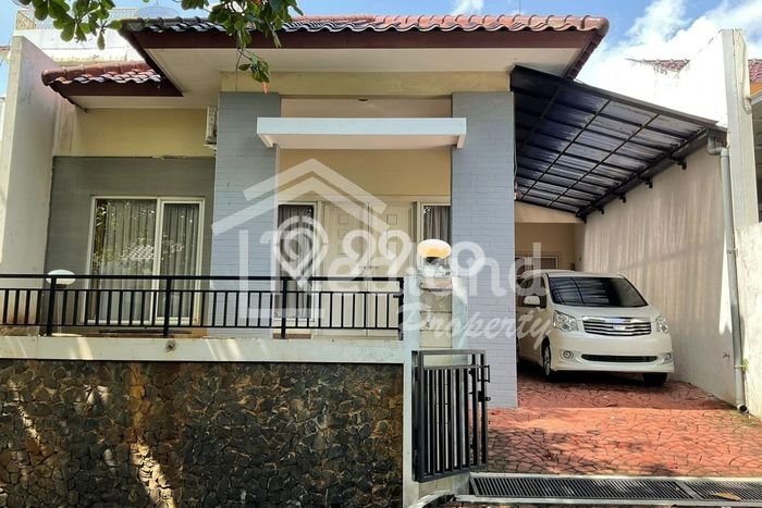 Hunian Mewah Dijual LT 186m2 di Tembalang, Semarang Hunian Mewah Dijual LT 186m2 di Tembalang, Semarang