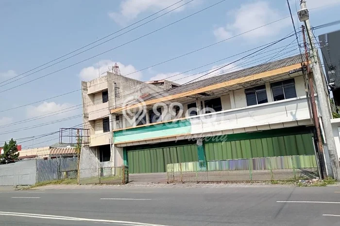 Komersial Komersial Disewakan di Tegalrejo Yogyakarta Luas 400m2 Komersial Komersial Disewakan di Tegalrejo Yogyakarta Luas 400m2
