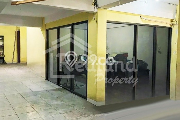 Rumah di Puri Anjasmoro, 3 KM, View Kota, LT 240m² LB 400m² Rumah di Puri Anjasmoro, 3 KM, View Kota, LT 240m² LB 400m²