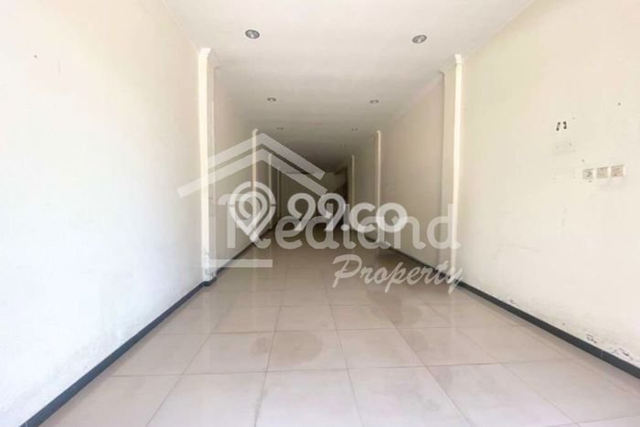 Ruko Kawasan Banyumanik, Luas 273m2m², Kawasan Bisnis, Akses Banyumanik, Semarang, Semarang Ruko Kawasan Banyumanik, Luas 273m2m², Kawasan Bisnis, Akses Banyumanik, Semarang, Semarang