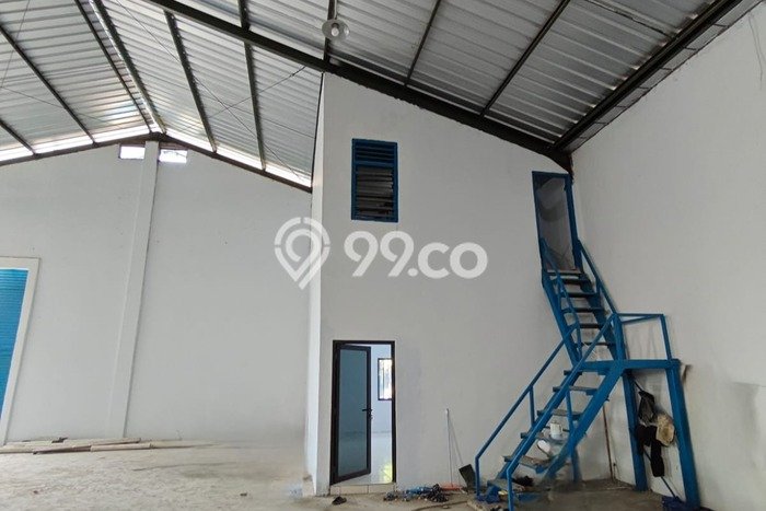 Gudang bagus disewakan di Cikupa Tangerang dengan LB 720m2 harga sewa terbaik Gudang bagus disewakan di Cikupa Tangerang dengan LB 720m2 harga sewa terbaik