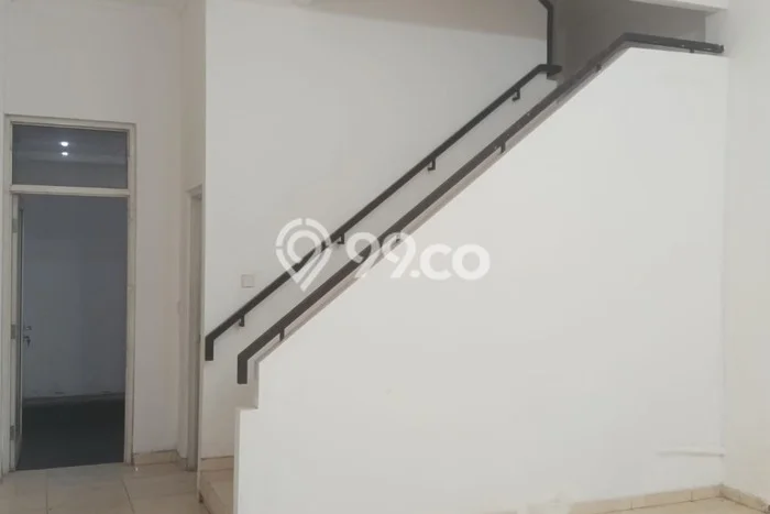 Ruko Disewa di Tangerang dengan LB 270m2 Area Komersial Ramai Ruko Disewa di Tangerang dengan LB 270m2 Area Komersial Ramai