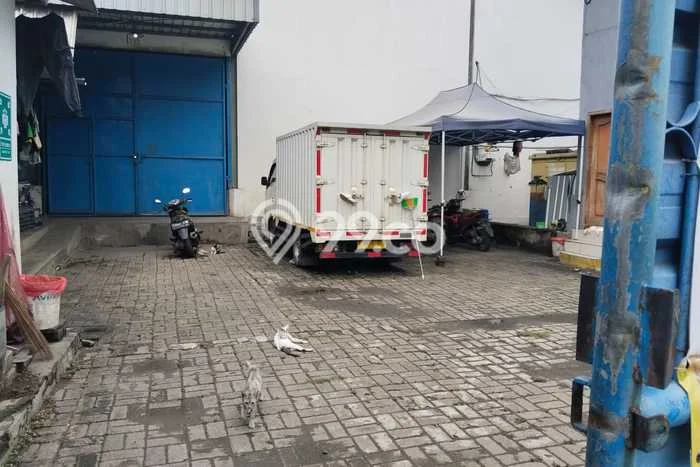 Gudang paling strategis disewakan di Neglasari Tangerang Gudang paling strategis disewakan di Neglasari Tangerang