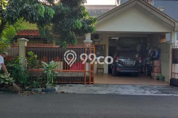 Siap Huni Hunian Elit 4 Kamar di Duren Sawit Dekat ke Mana Pun Siap Huni Hunian Elit 4 Kamar di Duren Sawit Dekat ke Mana Pun