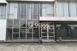 Unit Gudang Disewakan di Cikarang di Area Ramai & Strategis Unit Gudang Disewakan di Cikarang di Area Ramai & Strategis