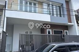 Hunian Mewah Dijual LT 187m2 di Kelapa Gading, Jakarta Utara Hunian Mewah Dijual LT 187m2 di Kelapa Gading, Jakarta Utara