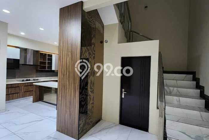 Siap Huni Rumah Mewah 4 Kamar di Kelapa Gading Dekat ke Mana Pun Siap Huni Rumah Mewah 4 Kamar di Kelapa Gading Dekat ke Mana Pun