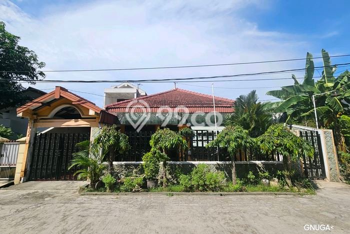 Jual Rumah Favorit Siap Huni LB 225m2 di Waru, Sidoarjo Jual Rumah Favorit Siap Huni LB 225m2 di Waru, Sidoarjo