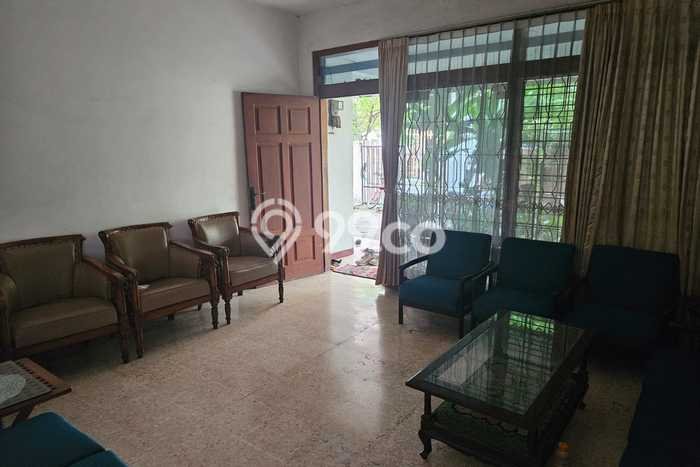 Hunian Cantik Minimalis Lb 230m2 di Waru, Sidoarjo Hunian Cantik Minimalis Lb 230m2 di Waru, Sidoarjo