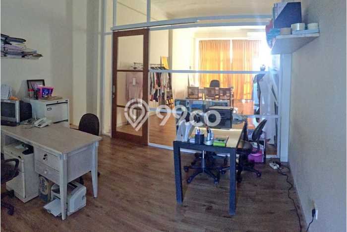 Unit Ruko Dijual di Denpasar LT 101m2 & LB 173m2 Unit Ruko Dijual di Denpasar LT 101m2 & LB 173m2