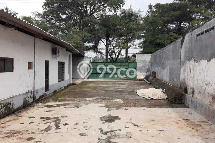 Gudang Dijual Lokasi Emas di Prigen Luas 300m2 Gudang Dijual Lokasi Emas di Prigen Luas 300m2