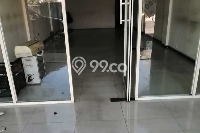 Area Ramai! Ruko Dijual di Waru untuk Bisnis Luas Bangunan 317m2 Area Ramai! Ruko Dijual di Waru untuk Bisnis Luas Bangunan 317m2