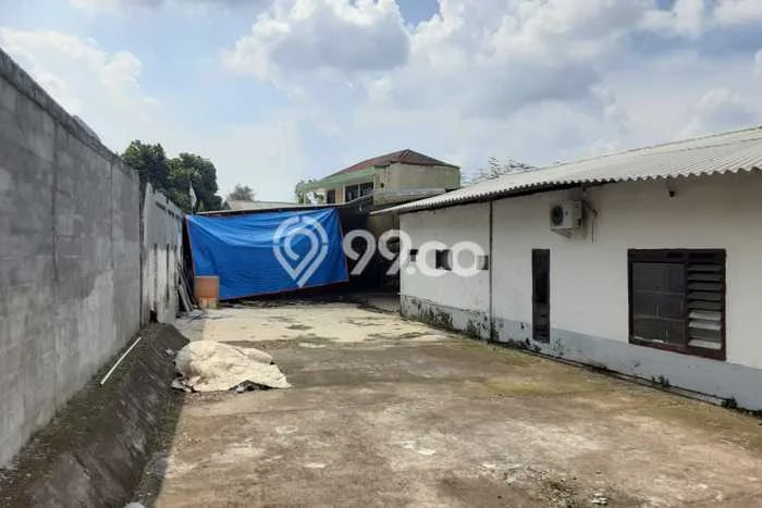 Gudang Dijual Lokasi Emas di Prigen Luas 300m2 Gudang Dijual Lokasi Emas di Prigen Luas 300m2