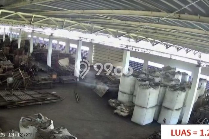 Gudang bagus disewakan di Driyorejo Gresik dengan LB 9250m2 harga sewa terbaik Gudang bagus disewakan di Driyorejo Gresik dengan LB 9250m2 harga sewa terbaik