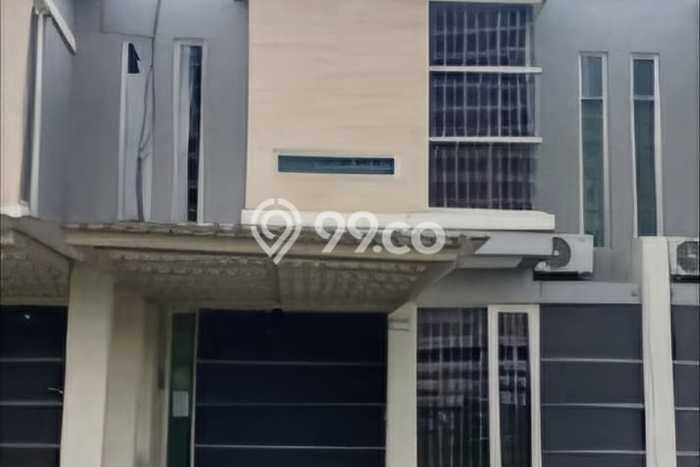 Disewakan! Rumah 3 Kamar Tidur &
2 Kamar Mandi di Gresik Kota, Gresik Disewakan! Rumah 3 Kamar Tidur &
2 Kamar Mandi di Gresik Kota, Gresik