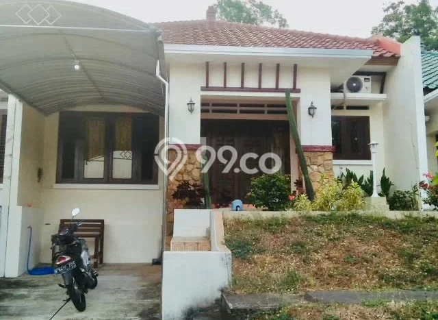 Bisnis Menjanjikan! Vila Kawasan Pandaan, Dimensi 120m2m², Posisi Premium Bisnis Menjanjikan! Vila Kawasan Pandaan, Dimensi 120m2m², Posisi Premium