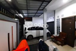 Rumah Modern 4 Kamar LT 217m2 di Taman Holis Indah Rumah Modern 4 Kamar LT 217m2 di Taman Holis Indah