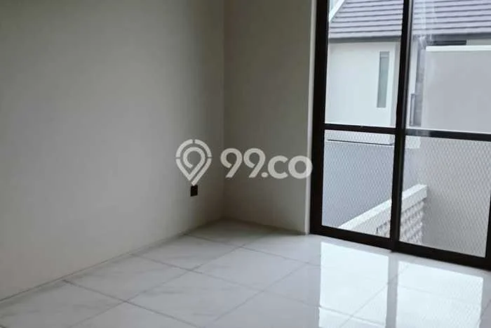 Lokasi terbaik! Rumah siap pakai disewakan di Padalarang LB 200m2 Lokasi terbaik! Rumah siap pakai disewakan di Padalarang LB 200m2