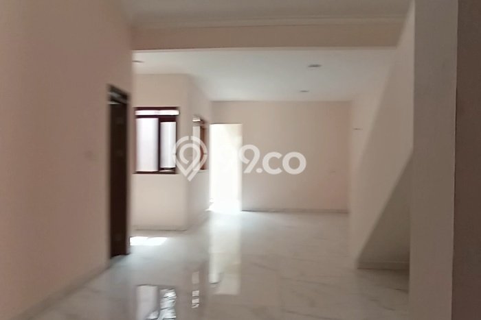 Rumah Modern 3 KT di Taman Holis Indah Bandung Rumah Modern 3 KT di Taman Holis Indah Bandung
