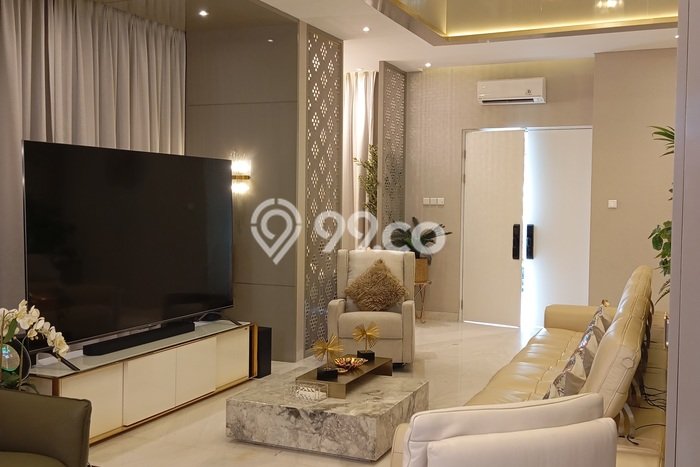 Hunian Mewah LB 284m2 Siap Pakai Desain Elegan di Gading Serpong, Tangerang Hunian Mewah LB 284m2 Siap Pakai Desain Elegan di Gading Serpong, Tangerang