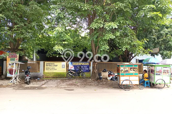 Disewakan Komersial Kawasan Premium di Cirebon Kota, Luas 169m², Siap Usaha Disewakan Komersial Kawasan Premium di Cirebon Kota, Luas 169m², Siap Usaha
