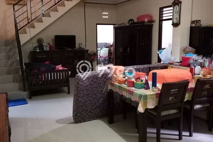 Dijual Rumah 4 Kamar Lokasi Ideal Nyaman dan Strategis di Kesambi Dijual Rumah 4 Kamar Lokasi Ideal Nyaman dan Strategis di Kesambi