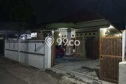 Unit Kost Dijual di Kesambi dengan 14 Kamar Tidur & Luas Bangunan 124m2 Unit Kost Dijual di Kesambi dengan 14 Kamar Tidur & Luas Bangunan 124m2