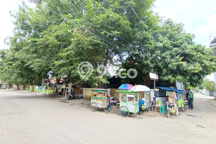 Disewakan Komersial Kawasan Premium di Cirebon Kota, Luas 169m², Siap Usaha Disewakan Komersial Kawasan Premium di Cirebon Kota, Luas 169m², Siap Usaha