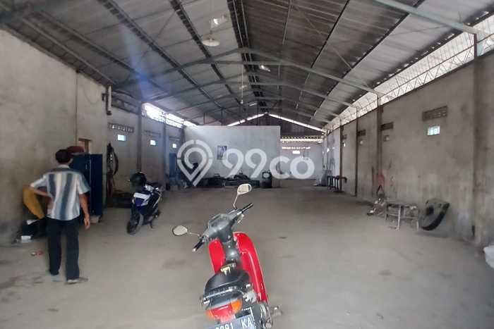 Lokasi Strategis! Dijual Gudang Bisnis di Palimanan, Cirebon Kondisi Bagus Lokasi Strategis! Dijual Gudang Bisnis di Palimanan, Cirebon Kondisi Bagus