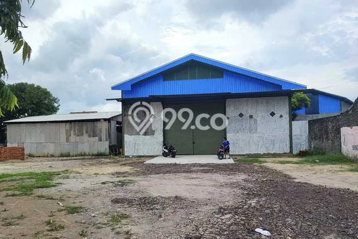 Lokasi Strategis! Dijual Gudang Bisnis di Gunungjati, Cirebon Kondisi Baik Lokasi Strategis! Dijual Gudang Bisnis di Gunungjati, Cirebon Kondisi Baik