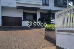 Rumah Luxury Modern Siap Huni di Setiabudi Bandung Rumah Luxury Modern Siap Huni di Setiabudi Bandung