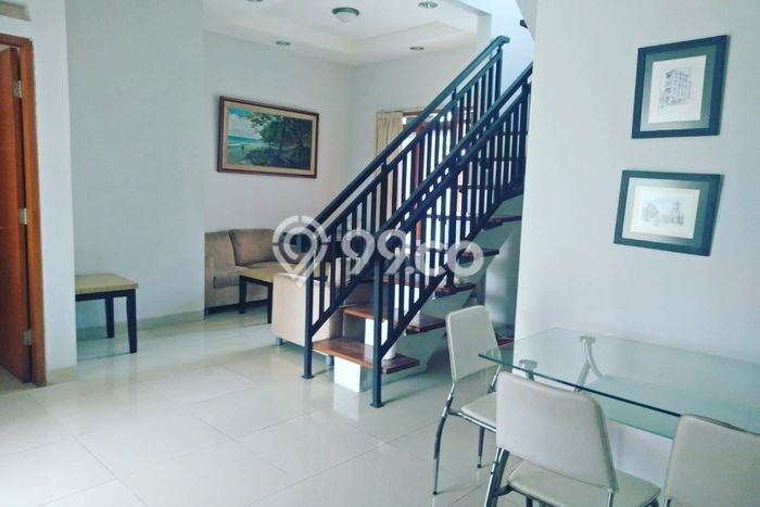 Jual Rumah Eksklusif 4 KT di Cikutra, Bandung Jual Rumah Eksklusif 4 KT di Cikutra, Bandung