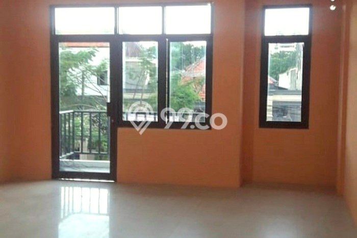FOR RENT! Ruko di Raya Darmo Cocok untuk Bisnis 360m2 FOR RENT! Ruko di Raya Darmo Cocok untuk Bisnis 360m2