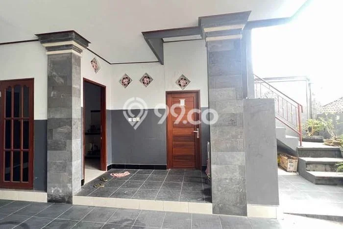Disewakan! Rumah 3 Kamar Tidur &
3 Kamar Mandi di Batubulan, Gianyar Disewakan! Rumah 3 Kamar Tidur &
3 Kamar Mandi di Batubulan, Gianyar
