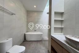 Vila Strategis Kawasan , Area 200m2m², Tersedia Segera Vila Strategis Kawasan , Area 200m2m², Tersedia Segera