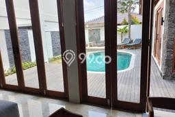 Vila Ready Kawasan , Luas 200m2m², Akses ke Pusat Kota Vila Ready Kawasan , Luas 200m2m², Akses ke Pusat Kota