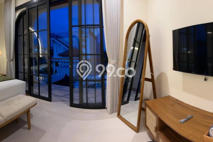 Vila For Rent Kawasan , Area 200m2m², Kawasan Asri Vila For Rent Kawasan , Area 200m2m², Kawasan Asri