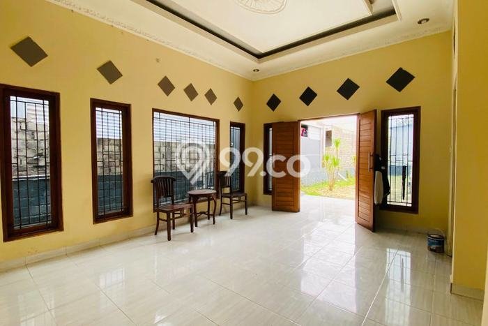 Lokasi terbaik! Rumah siap pakai dikontrakkan di Denpasar Barat LB 120m2 Lokasi terbaik! Rumah siap pakai dikontrakkan di Denpasar Barat LB 120m2