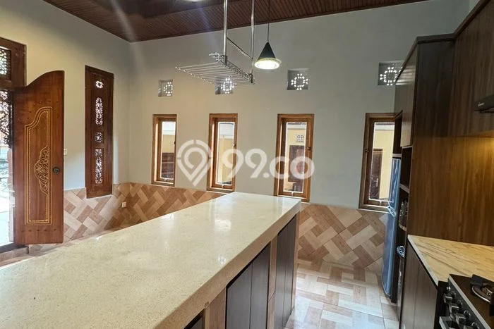 Jarang Ada! Rumah Sewa 1 Kamar Bagus Siap Huni Seminyak Jarang Ada! Rumah Sewa 1 Kamar Bagus Siap Huni Seminyak
