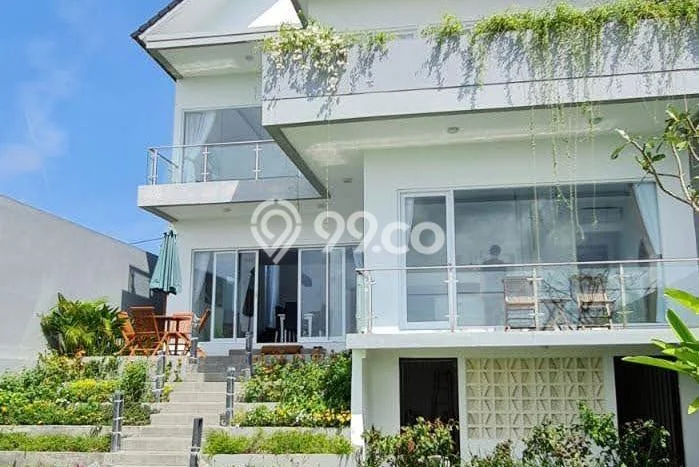 Vila Strategis Kawasan , Luas 337m2m², Harganya Bersaing Vila Strategis Kawasan , Luas 337m2m², Harganya Bersaing