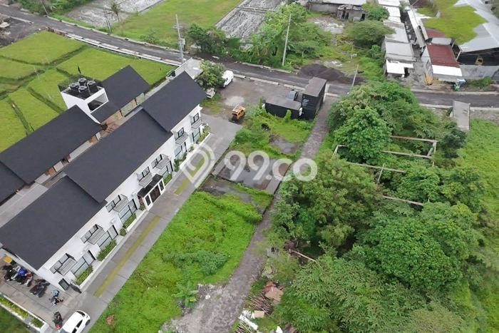 Tanah Disewakan Lokasi Badung Seluas 300m2 Strategis dan Aman Tanah Disewakan Lokasi Badung Seluas 300m2 Strategis dan Aman