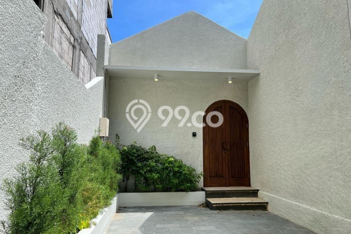 Vila di , Luas 200m2m², Area Strategis, Available Segera Vila di , Luas 200m2m², Area Strategis, Available Segera